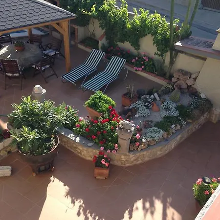 Municoy * Castello  D'Empuries